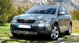 skoda-octavia-scout-2010.jpg