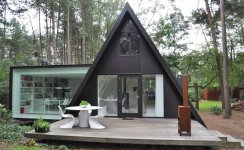 geometric-garden-house-proves-opposites-attract-1.jpg