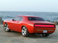 2006_Dodge_Challenger_Concept_04.jpg