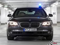 BMW-7-Series-High-Security-4x800x600.jpg