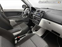 Skoda-Fabia-Scout-2011-02.jpg