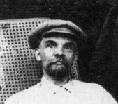 1342414866_lenin.jpg