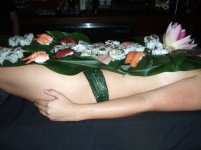 20080610-002_hadaka_sushi.jpg