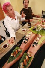 20080610-003_hadaka_sushi.jpg