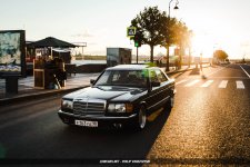 Mercedes-w126-24.jpg