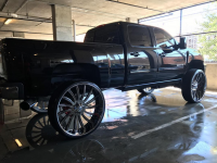 silverado-2500hd-on_34-inch-wheels-6.png