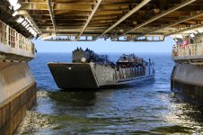 US_Navy_120109-N-GF386-064_Landing_Craft_Utility_(LCU)_1654,_assigned_to_Assault_Craft_Unit_2,_d.jpg