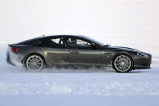 Aston Martin Rapide1.jpg