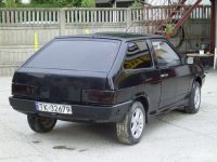 lada9.sized.jpg