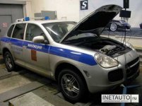 1243597098_6277cayenne-police-med.jpg