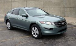 Honda Accord Crosstour EX-L.jpg