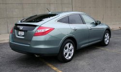 Honda Accord Crosstour EX-L 1.jpg