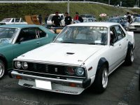 nissan-skyline-210-japan-bosozoku-style-3.jpg