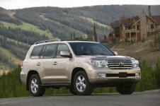 8001912_2008_Toyota_Land_Cruiser_1.jpg